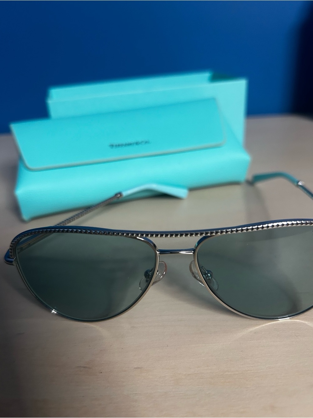 Tiffany Silver with Blue Gradient lenses Aviator Sunglasses - Smoke exposure